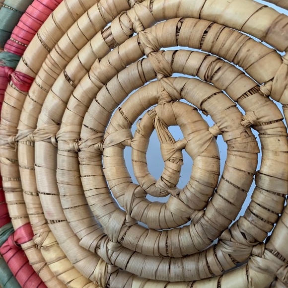 Woven Seagrass Coiled Wall Trivet Basket Boho - Picture 8 of 8